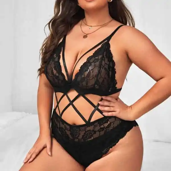 2024 ODM OEM di pizzo nero Plus Size Lingerie Sexy donne grasse due pezzi grande seno donna Sexy reggiseno Lingerie In taglie forti