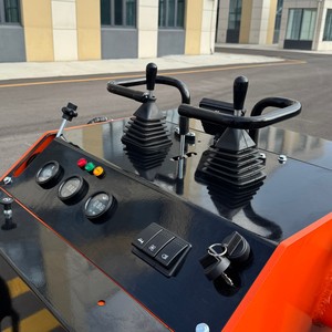 Гусеничный мини-погрузчик T460, гусеничный погрузчик, настраиваемый мелкомасштабный сельскохозяйственный бульдозер с насадками - Product Image 5