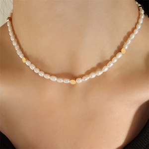 สร้อยคอจี้ทรงกลมสแตนเลสชุบทองแฟชั่นเครื่องประดับส่วนบุคคล - Product Image 3