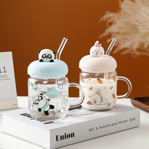 Lindo patrón de dibujos animados taza de vidrio con tapa pajita resistente a altas temperaturas taza de leche para el desayuno para niños para presentaciones de agua - Product Image 1