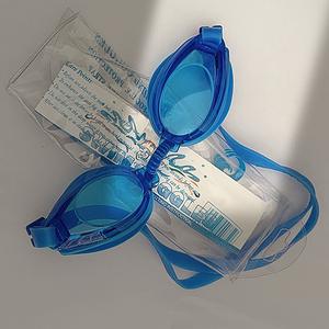 Gafas de Natación Antivaho con Junta de PC Suave, Impermeables, con Tapones para los Oídos Blancos, Ajuste Universal para Niños, Gran Venta - Product Image 5