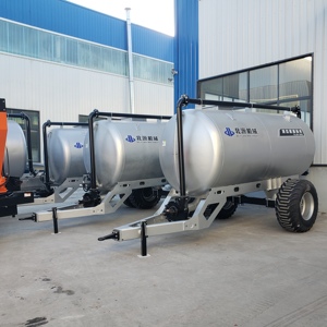 Coche tanque de retorno de estiércol Integración de agua y fertilizante <span class=keywords><strong>Cisterna</strong></span> de lodos al vacío 8 metros cúbicos Camión de succión fecal - Product Image 3
