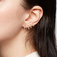 Anneau de septum articulé en titane ASTM F136 16G 14G avec zircon, boucles d'oreilles clicker pour femme, bijoux de piercing corporel, vente en gros