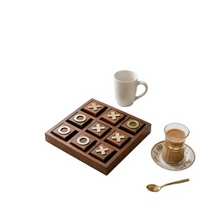 Juego de Mesa Tic Tac Toe Clásico de Madera con Estilo Único, Cuadrado, con Piezas Metálicas X y O - Product Image 1
