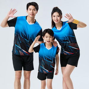 T-shirt de course personnalisé pour adultes et enfants, dégradé, séchage rapide, respirant et anti-transpiration pour le badminton, le tennis de table et le volley-ball - Product Image 3