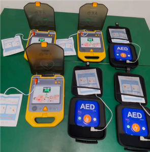 Simulasi Defibrillator Monitor <span class=keywords><strong>AED</strong></span> Dengan Pertolongan Pertama <span class=keywords><strong>CPR</strong></span> untuk Pendarahan Jantung - Product Image 1