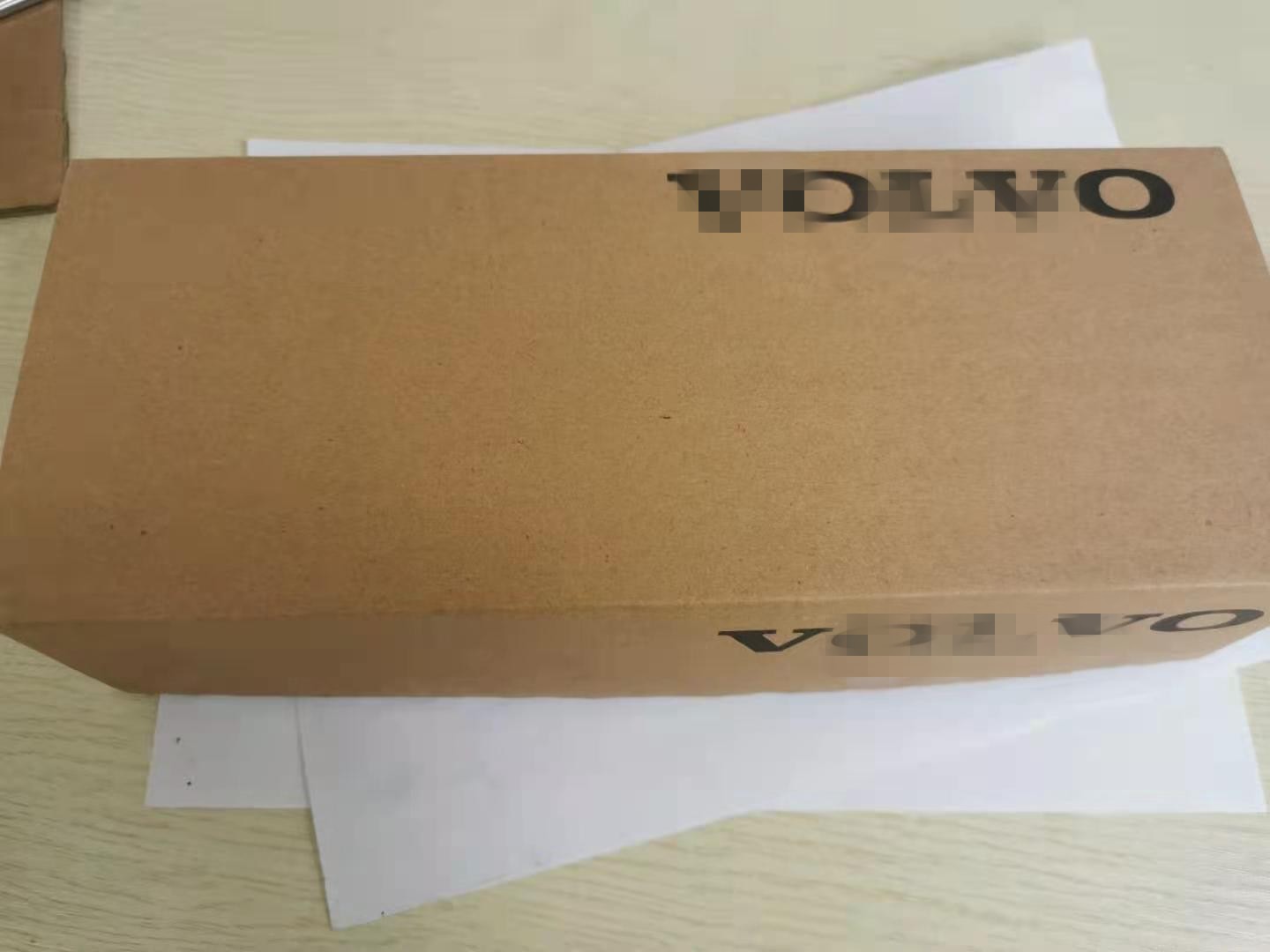 For Volvo common rail injector 21340612  21371673 BEBE4D24002 injector 21371673 21340612 for Renault trucks Volvo FH12 12.8D
