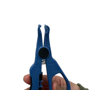 Fishing Lure <b>Clip</b> Baits Utensil Worm Rig Kits Rig Tools Soft Bait Pliers Wacky Neko Tube Rig with 10 PCS <b>O</b> Rings PP Durable - Product Image 2