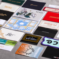 Étiquettes de vêtements personnalisées de haute qualité, imprimées à l'écran, lavables, auto-adhésives, avec logo de marque, pour vêtements