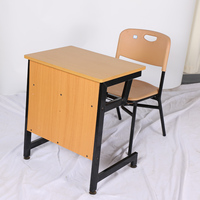 Ensemble de table et de chaises en bois à siège unique pour étudiant, mobilier scolaire chaud, table d'étude classique pour étudiant, bureau d'école, salle de classe