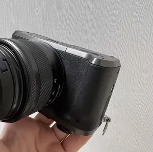 Cámaras <span class=keywords><strong>Canon</strong></span> <span class=keywords><strong>M6</strong></span> Listas para Enviar con Lente de 15-45 mm, Cámara APS-C sin Espejo de Nivel Básico para Fotografía, Usada - Product Image 5