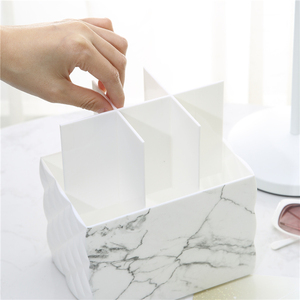<span class=keywords><strong>Caja</strong></span> <span class=keywords><strong>de</strong></span> almacenamiento <span class=keywords><strong>de</strong></span> organizador <span class=keywords><strong>de</strong></span> maquillaje <span class=keywords><strong>de</strong></span> belleza moderna <span class=keywords><strong>de</strong></span> plástico que ahorra espacio con 6 compartimentos - Product Image 6