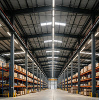 Entrepôt logistique préfabriqué en structure métallique, atelier industriel, bâtiment commercial en structure métallique
