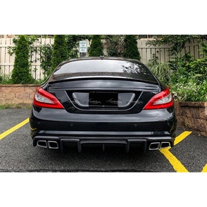 ตัวกระจายคาร์บอนไฟเบอร์กันชนหลังครีบลิปสปอยเลอร์สำหรับ Mercedes Benz W218 CLS350 CLS63 AMG 2011-2012 - Product Image 4
