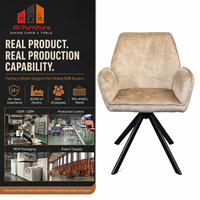 Chaises de salle à manger confortables, empilables, imperméables, au design moderne et en velours fiable pour les salles à manger d'hôtels et de villas de luxe