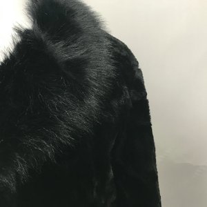 Cappotto <span class=keywords><strong>da</strong></span> <span class=keywords><strong>Uomo</strong></span> di Media Lunghezza in Pelliccia Sintetica Visonata Foderato in Pelliccia Caldo Capospalla per <span class=keywords><strong>Uomo</strong></span> di Mezza Età e Anziano Stile Business Gentleman - Product Image 4