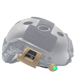 Casco Táctico DFA02 con Iluminador LED Rojo, Verde, Blanco e Infrarrojo, Material Superior de Gamuza para Caza - Product Image 3