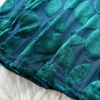 Robe élégante pour femme en velours à col en V et manches longues, avec décoration de strass à la taille et ourlet à volants, robe midi décontractée pour les soirées, vêtements pour femmes