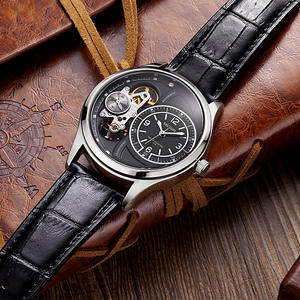 Reloj de Hombre Moderno con Diseño Esqueletizado, Reloj de Cuarzo para Hombre - Product Image 3