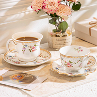 Coffret cadeau personnalisé or arabe poignée bord fleur design porcelaine tasses à expresso en céramique café thé ensemble avec soucoupe