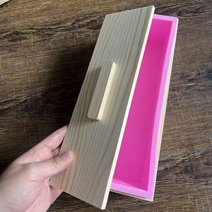 Wholesale Large Rectangle Silicone Making Soap Loaf Handmade Mold 1200ml Silicone Wood Soap Mold With Wooden <b>Box</b> and Lid - Product Image 4