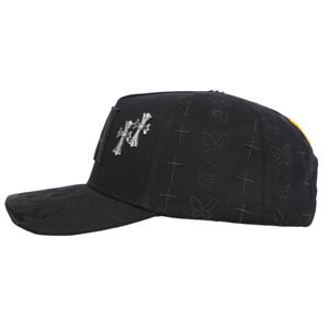 Gorra TCAP de 5 Paneles con Logotipo Metálico Personalizado, Botón y Etiqueta Trasera de Gamuza - Product Image 3