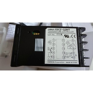 เครื่องควบคุมอุณหภูมิ Omron E5CZ Q2MT 12VDC 240VAC สำหรับอุตสาหกรรม ผลิตในประเทศจีน - Product Image 1