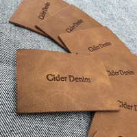 Étiquettes et Badges en Cuir Véritable Personnalisés de Haute Qualité, Gaufrés du Logo, en Cuir PU pour Chapeaux, Vêtements, Jeans et Sacs à Main