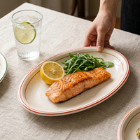 Assiette ronde ovale en porcelaine de 12 pouces pour restaurants, avec logo personnalisé, vaisselle et couverts