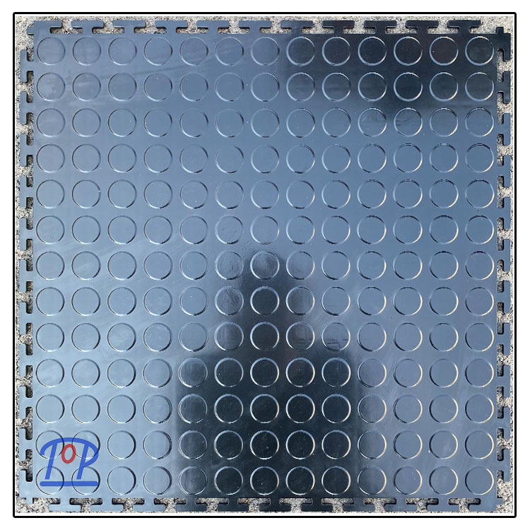 Black coin pattern