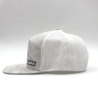 Casquette de baseball personnalisée de luxe 7 panneau plat Bill PVC Patch Snow Camo Snapback Cap Casquette de baseball perforée imperméable découpée au laser avec logo