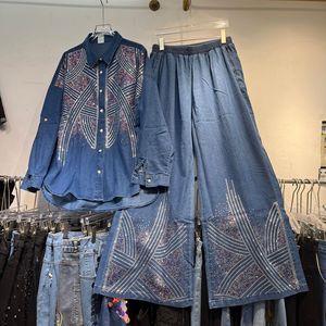 Camisa de Mezclilla de Alta Gama y Estilo Moderno para el Verano 2026 con Detalles Decorativos + Pantalones Anchos Modernos y Estilizantes - Product Image 1
