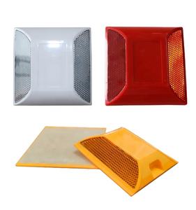 Marqueur routier réfléchissant blanc, rouge, jaune pour <span class=keywords><strong>la</strong></span> sécurité routière, durable, en relief, type « yeux <span class=keywords><strong>de</strong></span> chat », en plastique ABS - Product Image 2