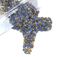 Hochwertige Rauchtopas Hotfix Strass-Steine Maschinell Geschnittene Glaskristalle für Western Cowgirl Stiefel Bling Pro