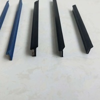 Le couvercle de protection de la machine-outil scelle la bande de raclage d'huile 3.0x10 essuie-glace 4.0x12 5.0x15 essuie-glace pour couvercle télescopique de machine CNC