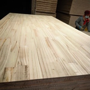 Tablero de Roble Blanco Macizo con Juntas Dentadas, Grado AA, Acabado UV, 2440*1220mm, para Encimeras de Cocina de Lujo - Product Image 2