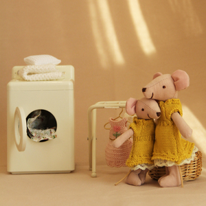 <strong>Doll</strong> <strong>House</strong> H13/15cm Handmade Fabric Family Mouse With Yellow Sweater Dress Can Be Changed Toys