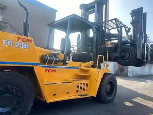 Montacargas Pesado de 12, 15, 16 y 23 Toneladas, Marca TCM HELI KALMAR, con Motor Isuzu 6BG1T, para Manipulación de Materiales, en Venta - Product Image 1