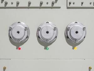 Equipo de Conexión de 24kV con Certificación CE, 1600A, Precio Directo de Fábrica, Alta Calidad, Aislamiento de Gas SF6/N2 - Product Image 3