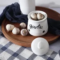 La Procellana Bianca Conserva - Ceramic Onion Container - Interismo Online  Shop Global
