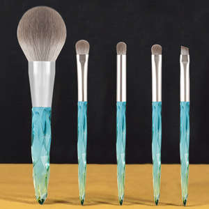 Eihodo – ensemble de pinceaux de maquillage, 6 pièces, manche en acrylique, poils en fibres synthétiques pour fond de teint, mélange d'ombres à paupières - Product Image 2