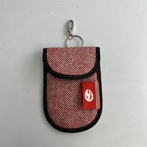 RFID en Fiber de carbone bloquant le Signal de porte-clés Faraday protecteur de Cage <span class=keywords><strong>Nano</strong></span> voiture porte-clés sac pochette - Product Image 5