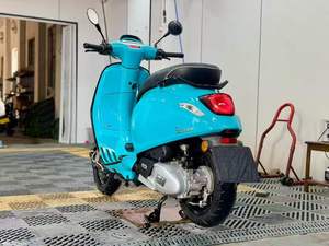   Scooter Classico Italiano Sprint <span class=keywords><strong>150</strong></span> a Benzina con Motore I-get da 155cc e Luci Diurne a LED per il Pendolarismo Urbano - Product Image 5