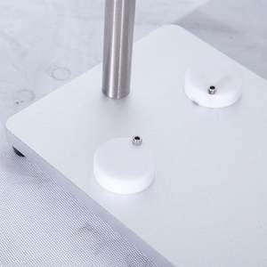 Máquina Manual para Llenado de Botellas de Vidrio y Plástico para Miel, Aceites, Perfumes, Cosméticos, Jabón, Crema, Champú, Bebidas Alcohólicas y Jugos - Product Image 5