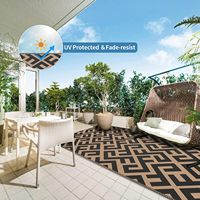Tapis d'extérieur réversible en plastique PP personnalisé et coussin de chaise de pique-nique pliable en technique de tissage pour la plage – Vente en gros