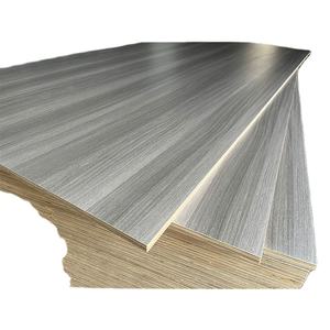 Contreplaqué de bouleau WBP 9 mm, résistant <span class=keywords><strong>à</strong></span> l'eau, haute résistance <span class=keywords><strong>à</strong></span> la flexion, E0, première qualité, double face, décoration, utilisation en intérieur - Product Image 1