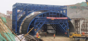 מערכת טרולי לתבניות בטון XingKun מודרנית וחזקה מפלדה Q235/Q345 לבניית מנהרות (6 מ'/9 מ'/10.5 מ'/12 מ') - Product Image 2