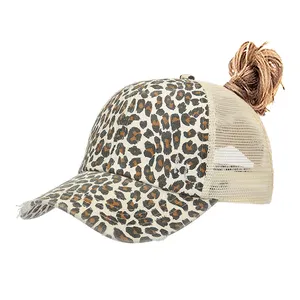 JAKIJAYI cappello da camionista in cotone a rete leopardata da donna in Denim lavato invecchiato berretti da Baseball sportivi disordinato Bun CrissCross cappelli a coda di cavallo