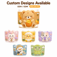 Manchon de bouteille en PVC moulé sur mesure OEM, motif ours mignon, manchon de tasse en silicone 3D gaufré personnalisé