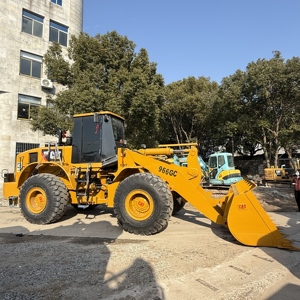 Cargador de ruedas CAT 966GC usado japonés original de alta eficiencia Cargador frontal de alta eficiencia con motor central Venta en Shanghai - Product Image 5